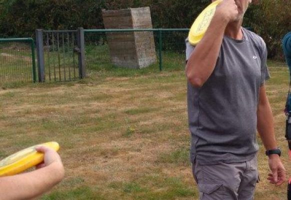 FRISBEE enroulé de bras