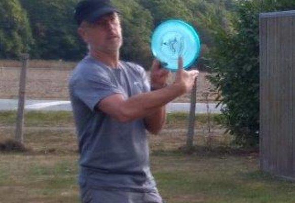 FRISBEE positionner sa main